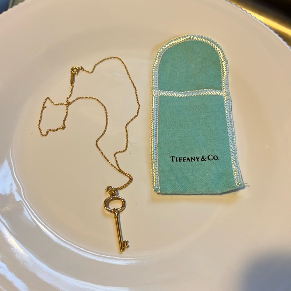 Tiffany & Co Rose gold necklace